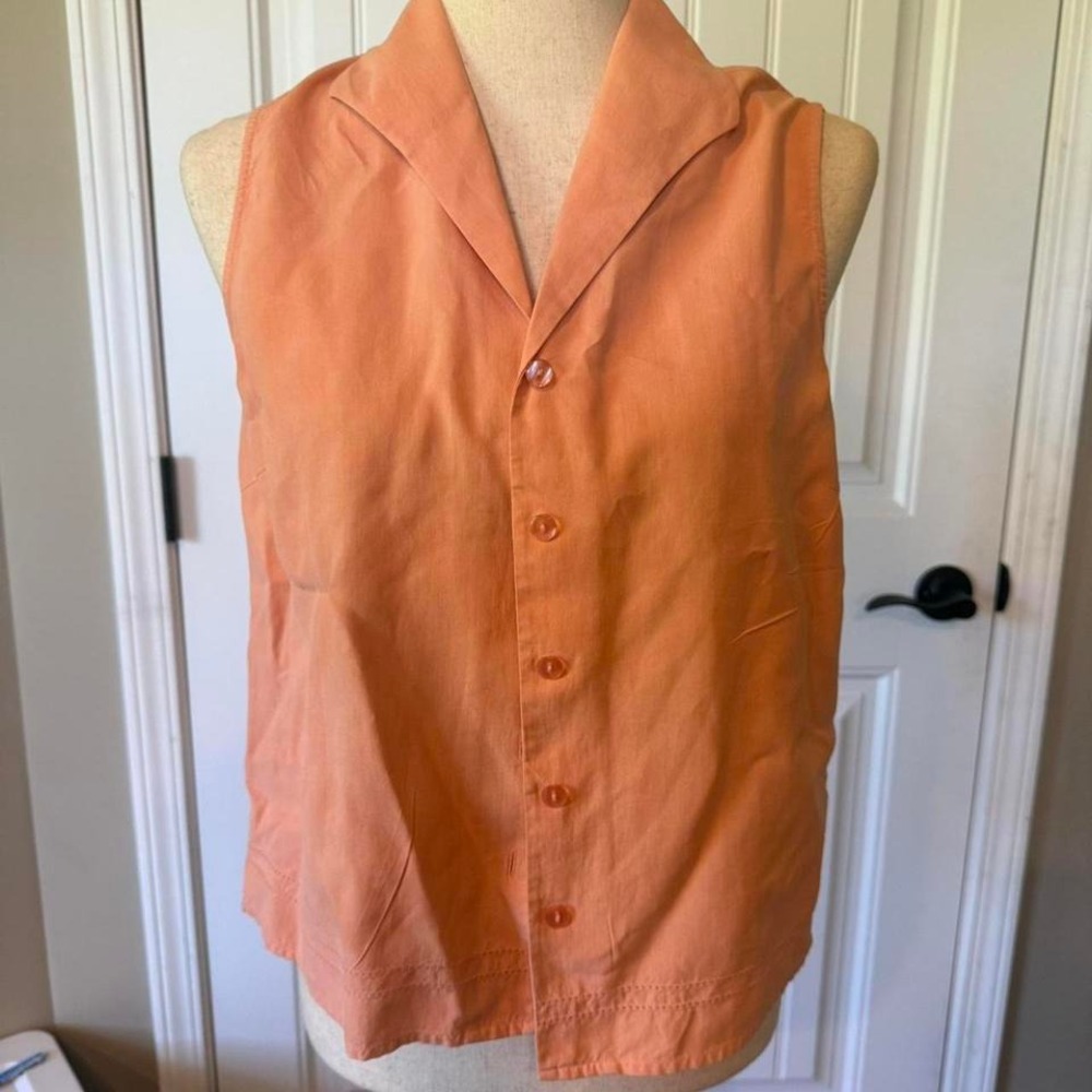 Anna and Frank Silk Sleeveless Collar Button Front Vest Top Peach Size S